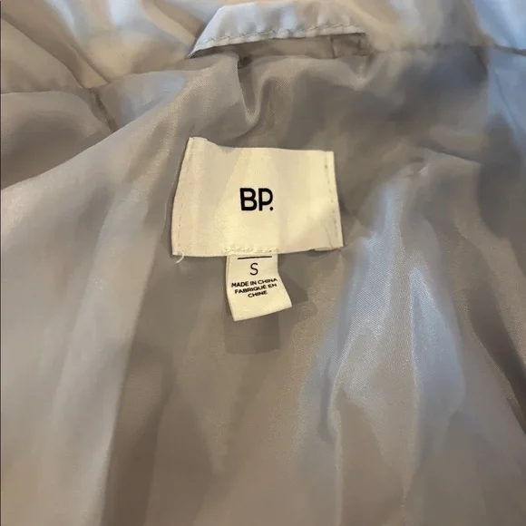Nordstrom BP Juniors Silver Grey Puffer Jacket Size Small - Picture 5 of 6